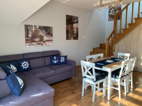 Apartament POD ŻAGLAMI w centrum Giżycka blisko plaży z klimatyzacją